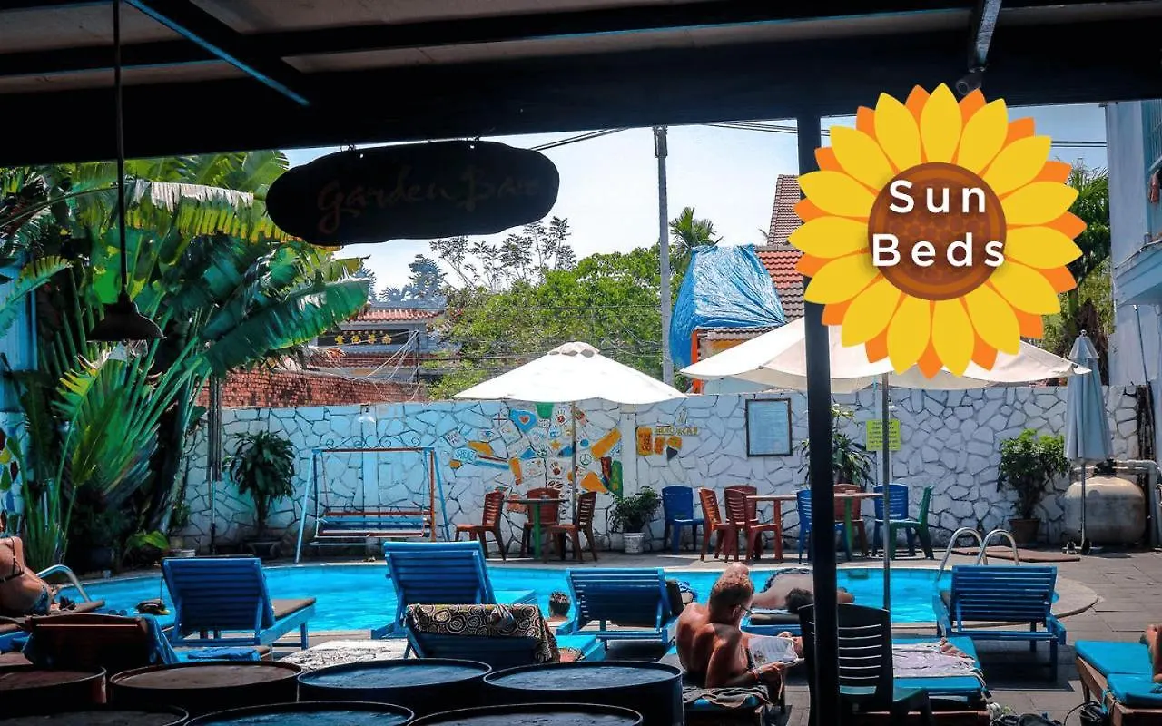 Sunflower Hostel Hoi An 2*,